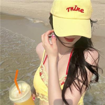 金爪女郎